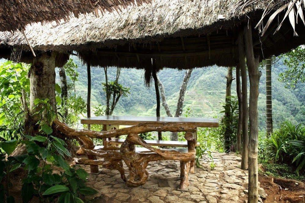 Native Village Inn Банауе Екстериор снимка